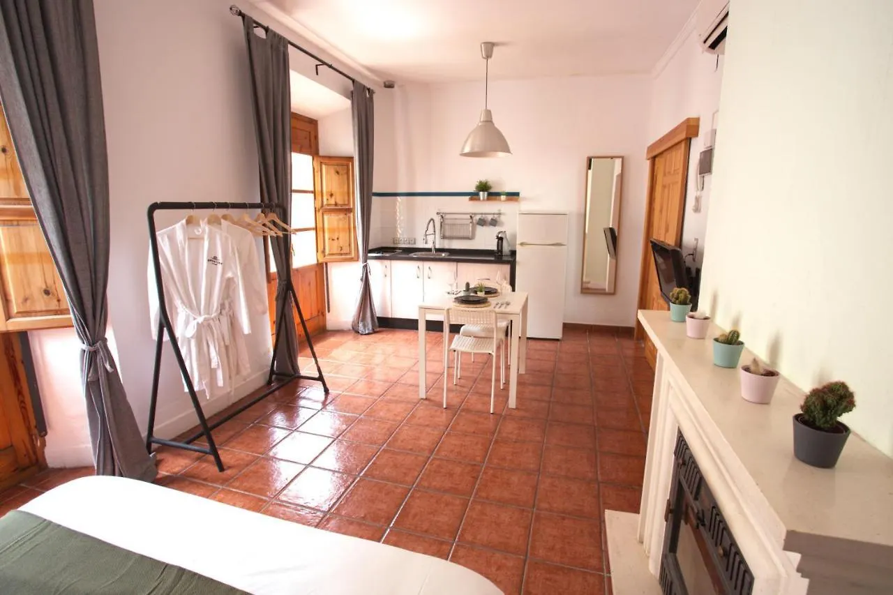 Barbatuke - Art & Hostel Spain